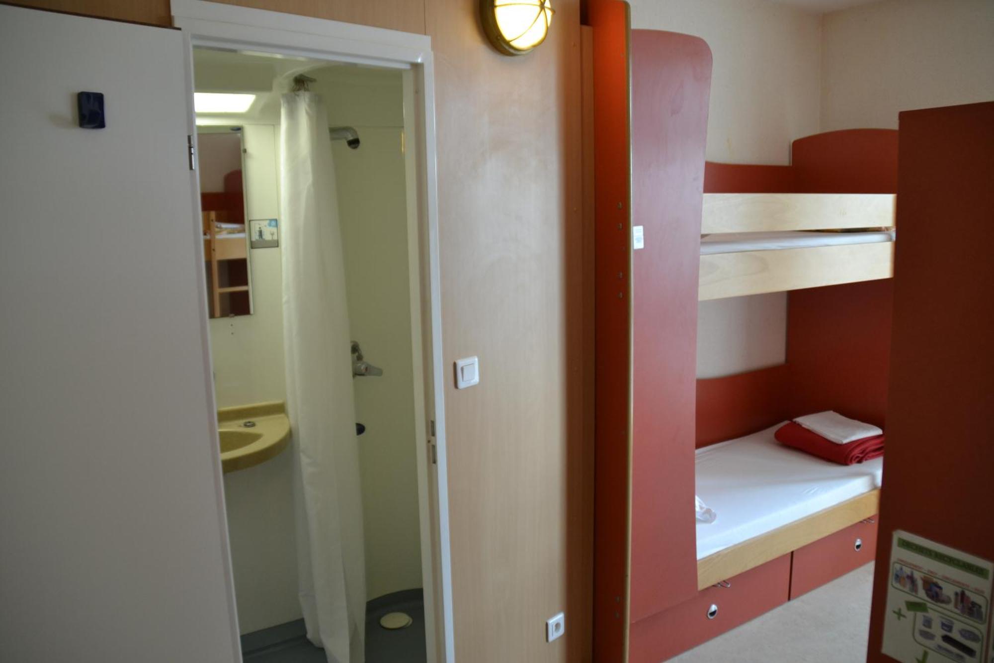 Auberge De Jeunesse La Rochelle  Kültér fotó